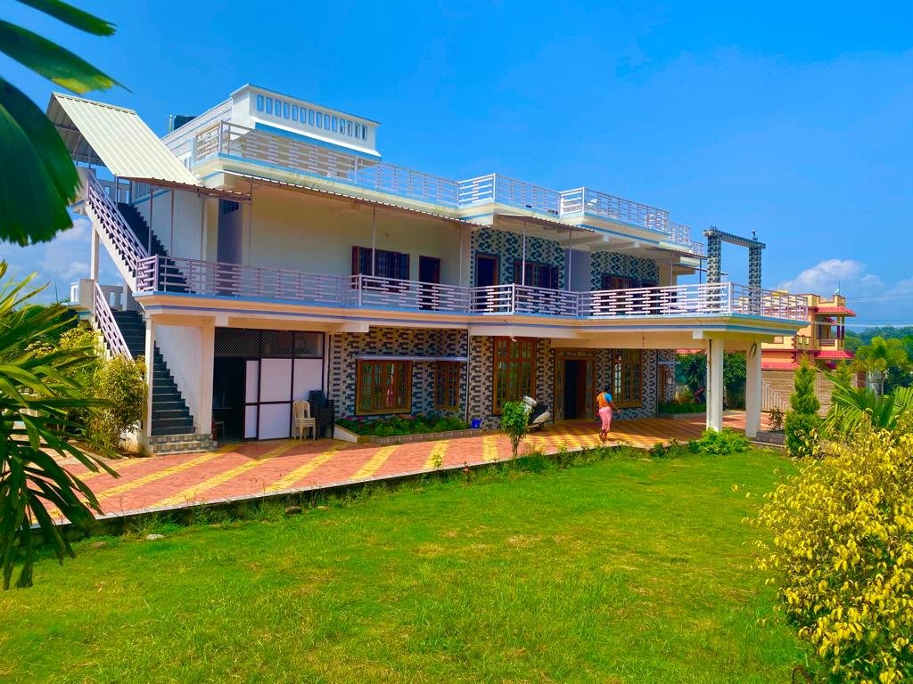 white-petal-homestay-mydandeli-trip