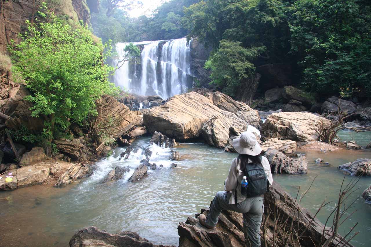 Sathodi Falls-mydandelitrip
